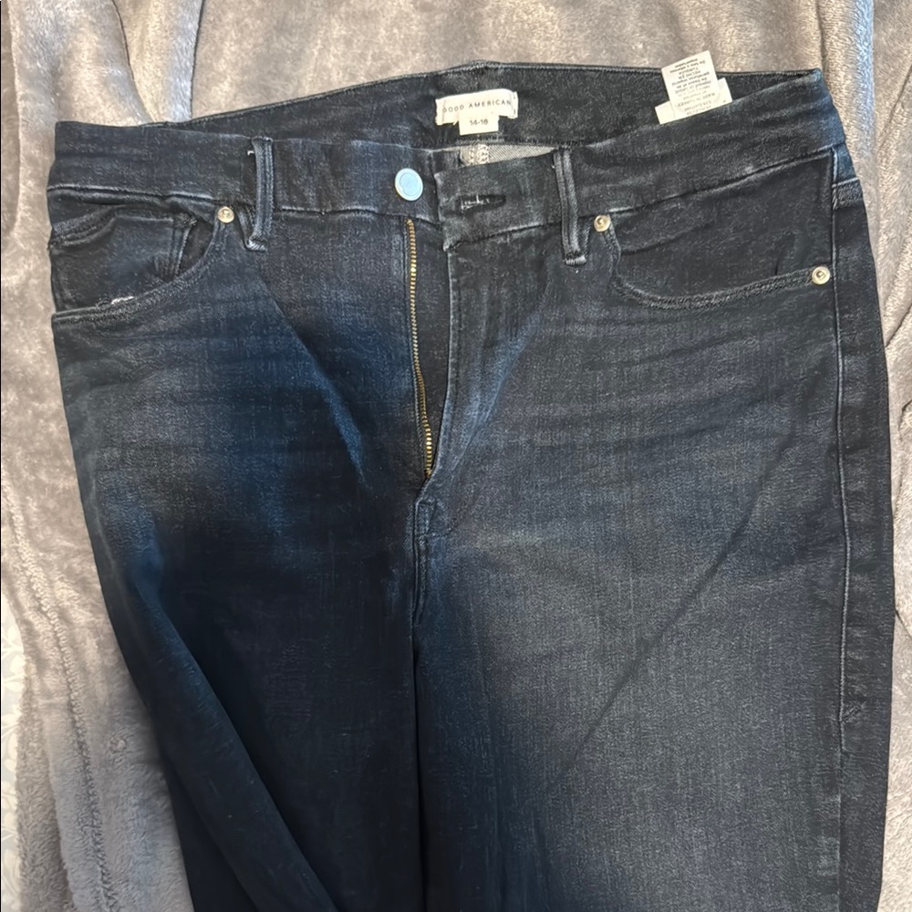 Good American Blue Straight Leg Jeans Classic Style